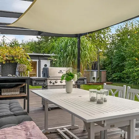 Feriehus Amazing In With Kitchen Gilleleje
