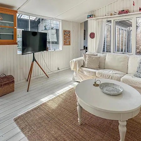 Tatil Evi Amazing Home In Gilleleje With Sauna *